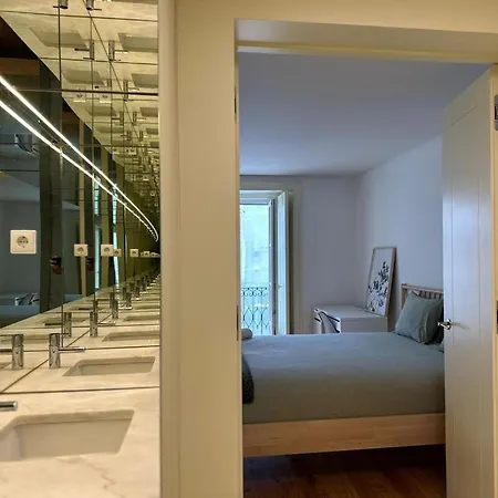 Luxuoso Quarto Com Banheiro Privativo No Centro De Lizbona